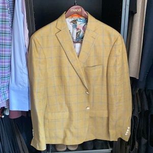 46R Tallia single-breasted, gold/blue checkered blazer.